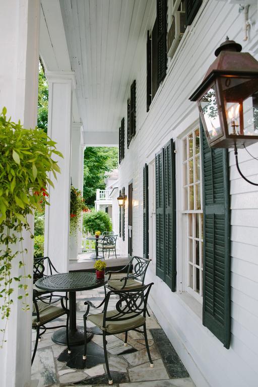 The Dorset Inn Dış mekan fotoğraf